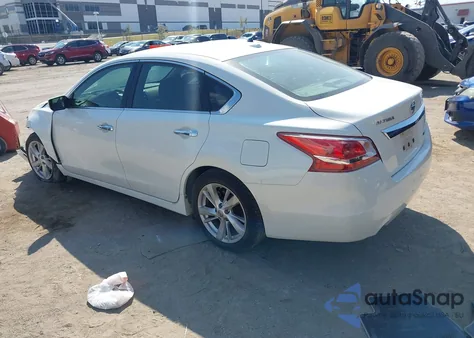 2013 Nissan Altima 2.5 Sv z USA, uszkodzony, nr VIN 1N4AL3AP6DN423639